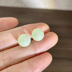 2405365B 10mm Green Natural Stone (S925 Silver Needle)