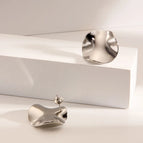 Pleated round-Steel Color