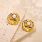 ED083 Round Striped Pearl Earrings Gold
