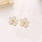 425-Five Petal Flower Dripping Stud Earrings【White】