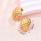 24 X17mm (Needle Thickness: 0.7) / Pineapple Pattern Wide Oval Earrings (Gold) / 1 Pair/Package