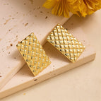 ED221 Earrings Gold