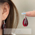 3468 Wine Red Water Drops