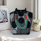 Vertical Stripes and Circles