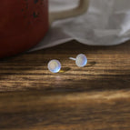 Colorful White Round Shape