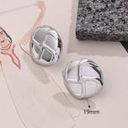 19mm (Needle Thickness: 0.7mm) / Cross Rotating Pattern round Earrings (Steel Color) / 1 Pair/Package