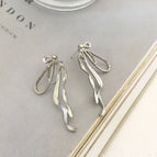 A Pair of 5# Sterling Silver Needle Ear Studs