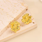 ED203 Earrings Gold