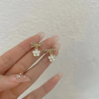 Bow flower Silver Needle