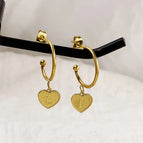 Gold / Letter L