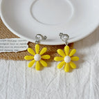 20#Ear Clip-Little Daisy-Yellow