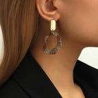 33#Golden lava geometry
