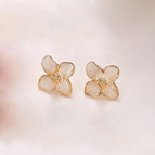 418-Four-Petal Flower Dripping Stud Earrings【White】