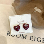 AXW35 Burgundy Bowknot Heart