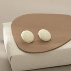 【2527】White Round Ear Studs