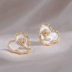 White Earrings D20