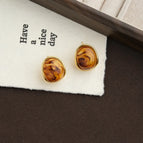 A18162-square and Round