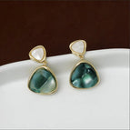 Green Auricular Needle / 14K