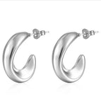Small C- Shaped Hollow Earrings Steel Color / 18K