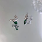 F2537 Silver Rabbit Head Ear Clip