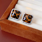 E0199 Silver Needle-Coffee Color-Square