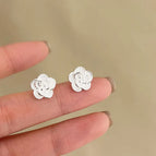 YL-834 Silver Camellia
