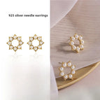 16#925 Silver Needle Earrings Pair