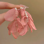 Pearl Pink Petal Beaded C-shaped Stud Earrings