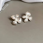 Silver Needle-White-Small Flower