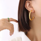 F469 Gold C- Shaped Hollow Earrings (Large)