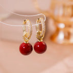 42# Diamond Red Pearl Ear Clip