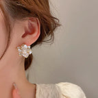 27# Silver Needle-White Flowers