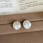 Round Earrings
