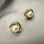 Black Pearl Earrings / 14K
