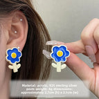1880 Royal Blue Flowers