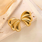 Ed011 Ear Studs Gold