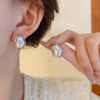 4# Irregular Silver Pearl