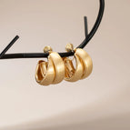【2801】Golden C-shaped Mosquito Coil Ear Clip