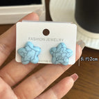 4608 Blue Cracked Star Earrings