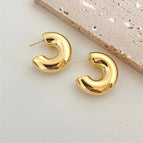 Gold C-shaped Earrings C Style / No Specifications