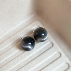 Silver Needle-Black-Round