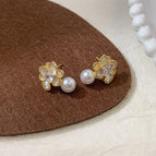 Type a Diamond-encrusted Flower Pearl Earrings