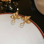 29# Steel Needle-Golden-White (Flower Pearl Stud Earrings)