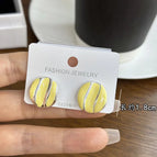 4626 Wave Pattern Round Earrings Yellow