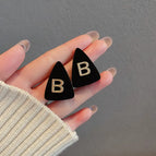 25# Silver Needle-Black (Flannel Letter B)