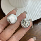 4525--Silver Imitation Leather Round Ear Clip Medium Size