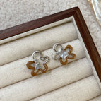 Cr5 hollow brown flower