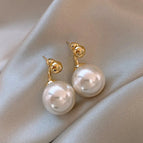 39#Golden bean large pearl two-wear stud earrings
