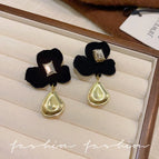 A1309 Black