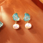 Green Lotus Leaf Pearl Stud Earrings (S925 Silver Needle)